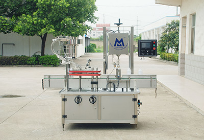 FXZ-1B單頭旋蓋機（含理蓋器）
